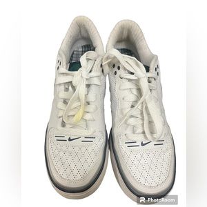 Men’s Nike Air Captivate - Size 9.5